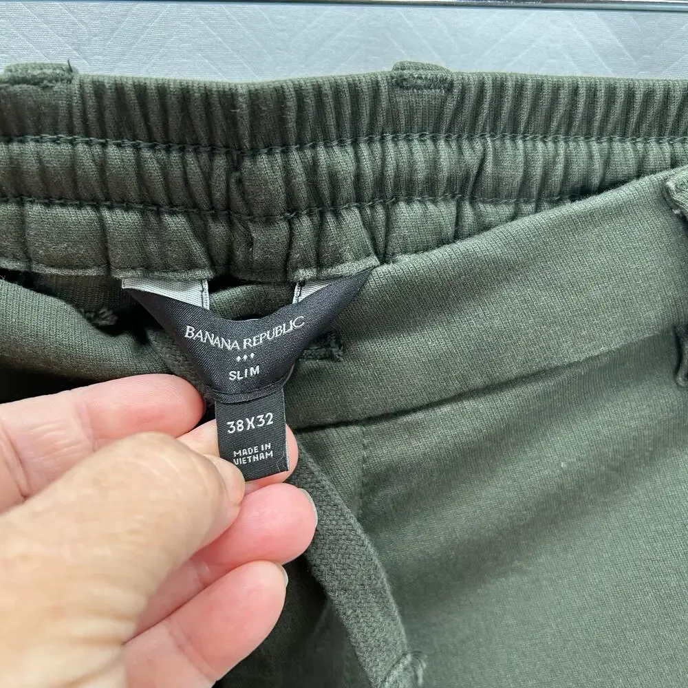Banana Republic men’s green pants 38 dark trees cotton blend straight
